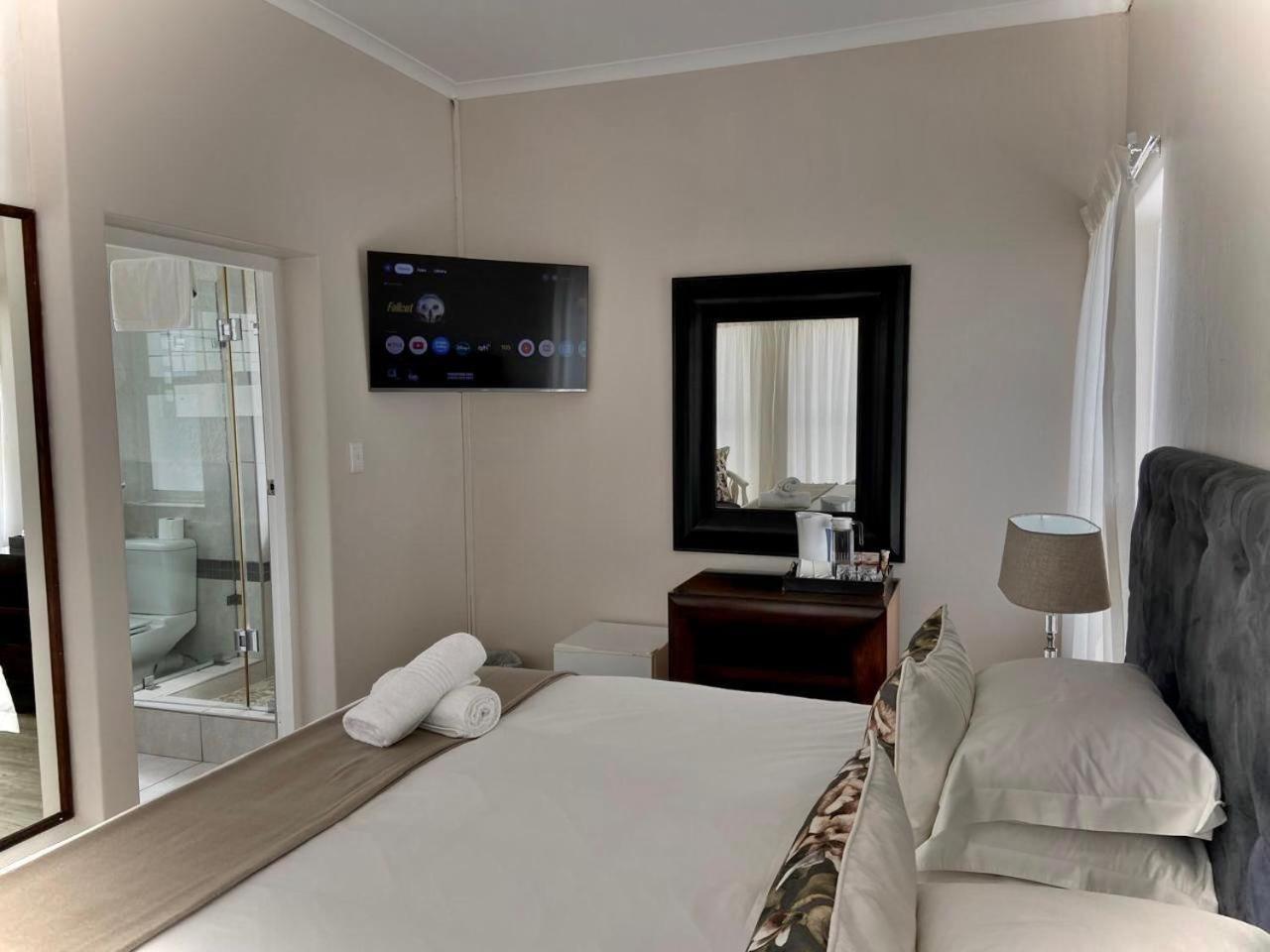 A Villa De Mer Guesthouse Port Alfred Exterior photo